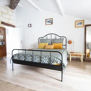D'hotes Les Cypres De L'ile Avignon